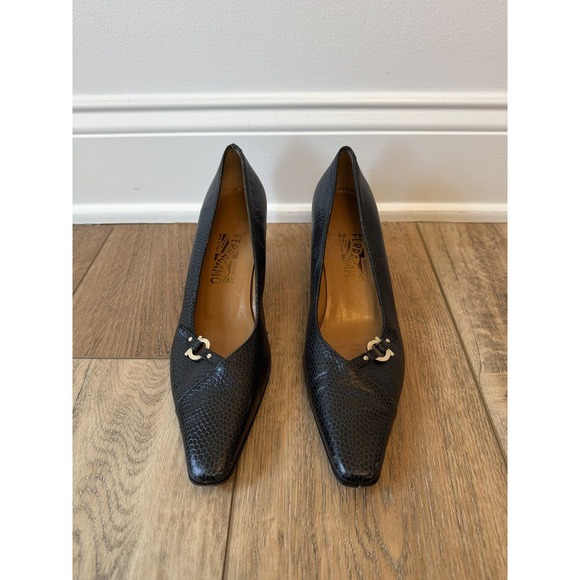 Salvatore Ferragamo Shoes - Salvatore Ferragamo Kitten Heel Pumps Women 9 Black Good Embossed Pointed Toe